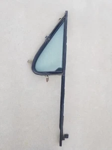 1985 - 1991 Ford Econoline Left Front Vent Window E150 E250 E350 - Foto 1 di 7