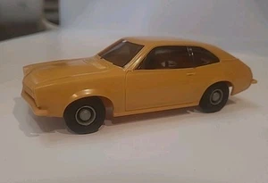 Eldon 1971 Ford Pinto Motorized Dealer Promo 1:29 Scale Plastic Model Car Kit - Picture 1 of 10