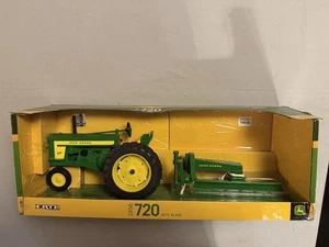 Ertl John Deere 1956 720 With Blade New - Picture 1 of 3