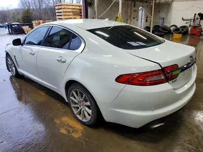 Б/у главный тормозной цилиндр подходит: 2015 Jaguar Xf класса A - Изображение 1 из 4