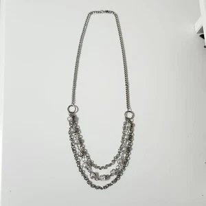 Collar de cadena con cuentas de perlas tono plata multicapa de varios hilos langosta - Imagen 1 de 7