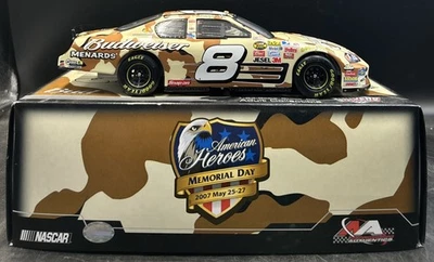 Dale Earnhardt Jr #8 Budweiser Camuflaje American Heroes 2007 1:24 Diecast Nascar Foto 1 de 4