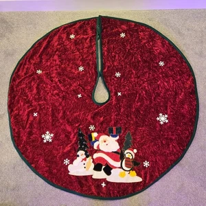 Prima Creations Weihnachtsbaum Rock rot grün Santa samtig 3D Schneeflocken 43" - Bild 1 von 8