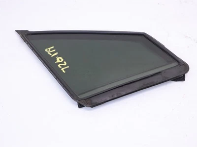 Subaru WRX & STI 2015-2021 esquina delantera vidrio puerta ventilación pasajero derecho OEM Foto 1 de 4