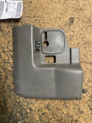 Interruptor de puerta delantero CHEVY EXPRESS 3500 03 04 05 06 07 Foto 1 de 4