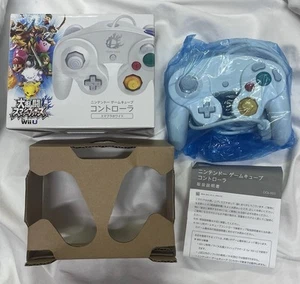 New OEM White Smash Bros Nintendo Gamecube Controller - Picture 1 of 5