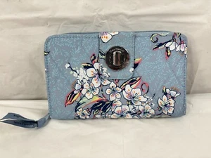 Vera Bradley RFID ultraleichte Drehverschluss Geldbörse Kirschblüten #29387-12659 Neu mit Etikett - Bild 1 von 7