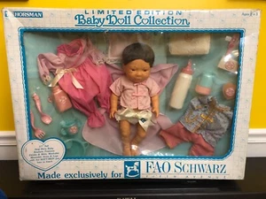 Horsman FAO Schwarz 1990 edición limitada bebé muñeca colección 17" recién nacido nuevo en caja - Imagen 1 de 13