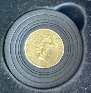 π°π°π°1993 AUSTRALIAN $2 COIN | LOW MINTAGE RARE | EXCELLENT CIRC π°π°π° - Picture 1 of 2