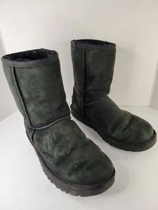 Bota de invierno UGG Classic Short II para mujer negra talla 8 | 1016223 - Imagen 1 de 9