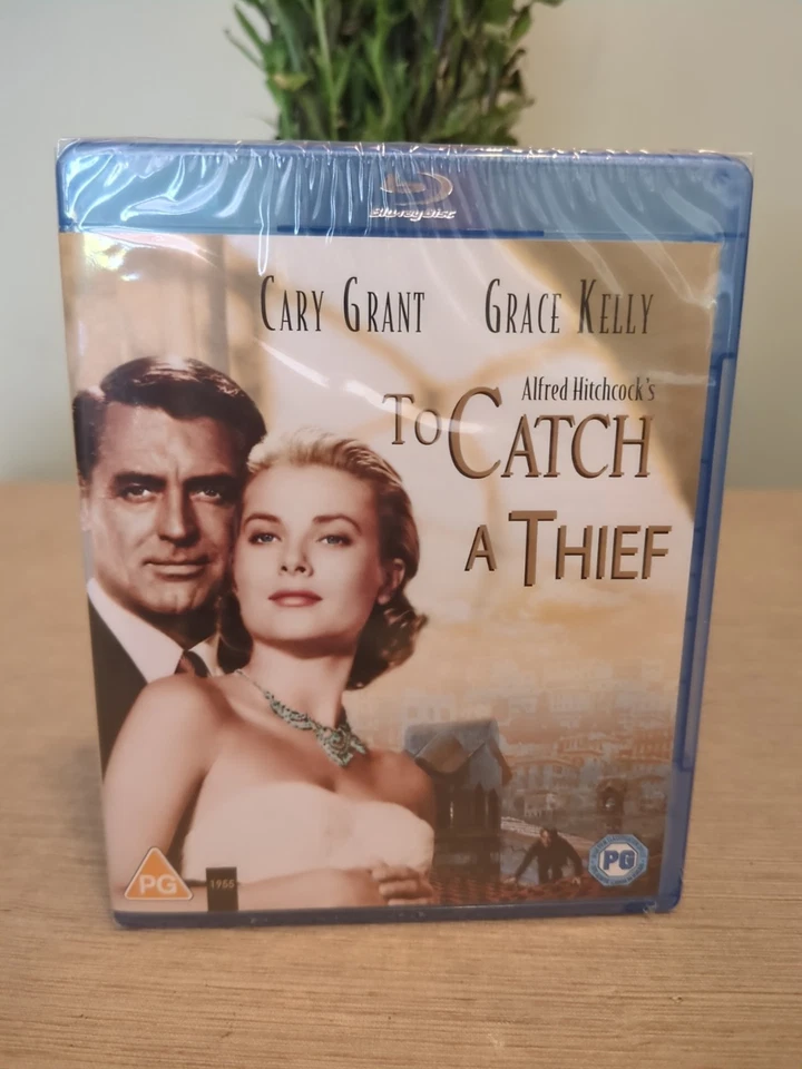 To Catch a Thief. UK BLU RAY Cary Grant Alfred Hitchcock New Sealed. Free Post  - Image 1 of 3