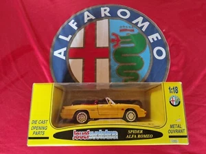 Alfa Romeo Spider Duetto 4a Serie 1990 1/18 Jouef - Giallo Ginestra - NUOVO - Foto 1 di 16