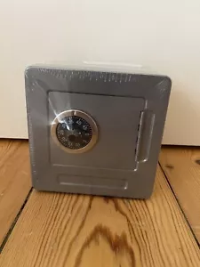 Safe, Mini Tresor Spardose, Metall, Zahlenschloss Grau 135 x 135 x 93 mm - Bild 1 von 5