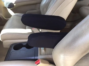Auto Armrest Cover- Honda CR-V Neoprene (CRVARMRSTNEO) - Picture 1 of 5