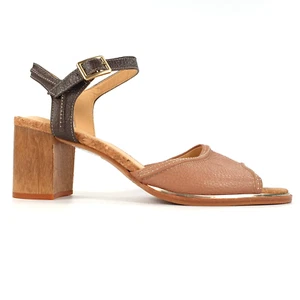 Clarks Sandals Heels Pink Nude Leather Court Size 8 - Picture 1 of 12