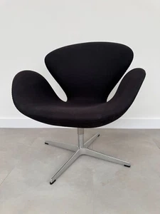Ex Display Fritz Hansen Swan Lounge Chair by Arne Jacobsen AX017 - Picture 1 of 7