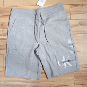 NWT Calvin Klein Jeans Men's Regular Fit Drawstring Monogram Logo Fleece Shorts