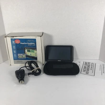 Magellan RoadMate 5250T-LM GPS Receiver WORKS - Image 1 of 4