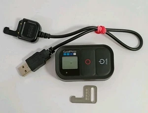 GoPro Wifi Remote Control & USB Charging Cable ARMTE-001 for Hero 8 7 6 5 4 3+ 3 - Picture 1 of 5