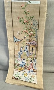 Vintage chinesische Nadelspitze Panel unvollendete Stickerei asiatische Szene Blumenkunst - Bild 1 von 8