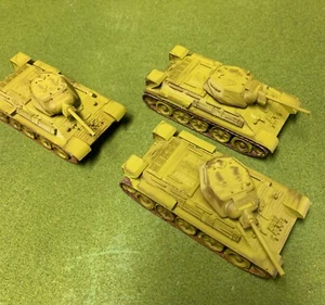 T-34/76 Russian tank (x3) Painted Russia WWII WW2 Bolt action Scale - Picture 1 of 1