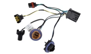 GM Genuine Parts 15950809 Headlamp Wiring Harness - Picture 1 of 9