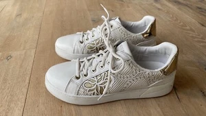 Sneaker Freizeitschuh Brautschuh GUESS Weiß Lightgold Gr. 39 Floral TOP - Bild 1 von 6