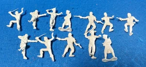 Ideal Reissue, Pirate Toy Soldiers (54MM) 12 in 7 Poses (Cream) - Picture 1 of 2