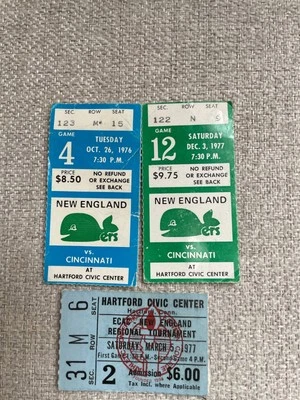 LOT OF 3 VINTAGE NEW ENGLAND HARTFORD WHALERS HOCKEY 1976 TICKET STUBS - Image 1 of 2
