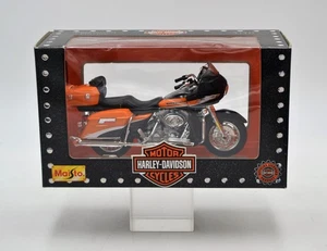 DIE CAST 1/18 " HARLEY DAVIDSON SEREAMIN EAGLE ROAD GLIDE " MAISTO - Foto 1 di 2