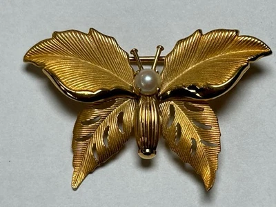 Vintage firmado C.R.CO. Mariposa rellena de oro de 12 quilates Charles Reis con perla Foto 1 de 4