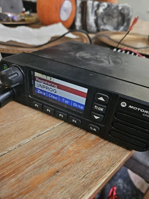 Motorola XPR5550 UHF 450-512 Digital DMR Capacity Max 48W Mobile Radio - Image 1 of 4