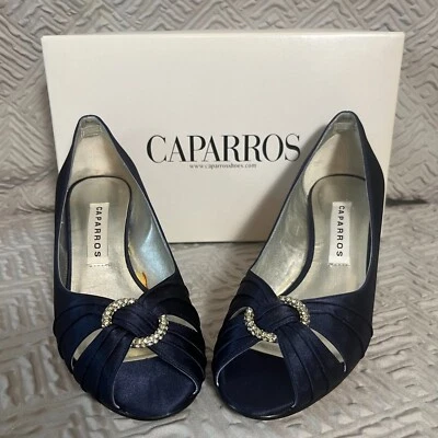 Zapatos de salón Caparros Marine Satin Ethel para mujer talla 8M tacones con pedrería Foto 1 de 4