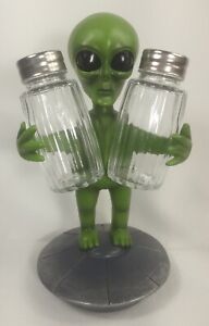 Alien UFO Extraterrestrial Salt & Pepper Shakers With Stand Marked DWK