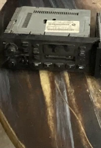 Jeep Tj factory radio Cassette - Bild 1 von 1