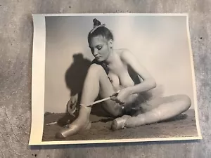 Vintage 1960’s Girl Pretty PIN UP Risque Nude Original Girlie Glamour Photo #104 - Picture 1 of 2