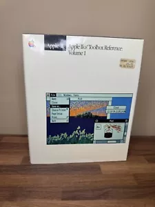 APPLE IIGS TOOLBOX REFERENCE By Apple Computer Inc & Apple Inc Computer Volume 1 - Imagen 1 de 5