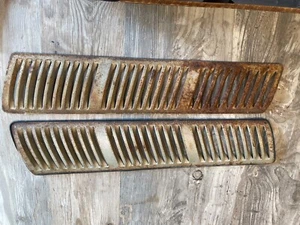 Volkswagen--1969 type 3 Fastback Side Vents Pair--(Original) - Picture 1 of 3