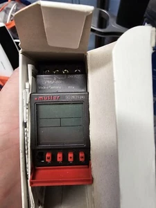MIILLER SC-28-21-PRO DIGITAL TIME SWITCH WEEKLY PROGRAM FOR DIN-RAIL MOUNTING - Picture 1 of 7