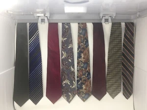 Menge 8 Seidenkrawatten blau braun grün schwarz gepunktete Streifen Paisley kariert - Bild 1 von 18