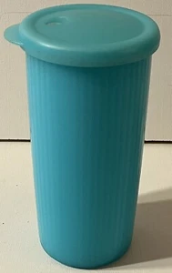 Tupperware Bicchiere Isolato Tazza da Viaggio Coperchio Antigoccia in Viaggio 24 Oz 3329 Teal - Foto 1 di 3