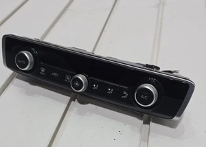 PANEL DE CONTROL DE CALEFACCIÓN AUDI A3 2.0 TDI SPORTBACK 2017 8V0820043M - Imagen 1 de 6