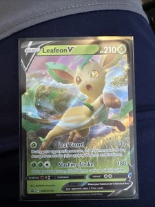 Leafeon V SWSH194 SWSH: Sword & Shield Promo Cards Holo - Picture 1 of 2