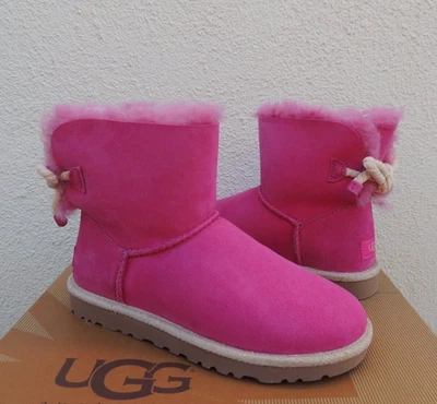 UGG FUCHSIA PINK SELENE NAUTICAL BAILEY BOW SHEEPSKIN BOOTS, US 7/ EUR 38 ~NEW - Image 1 of 4