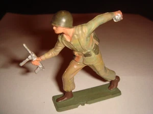 FIGURINE STARLUX MILITAIRE AMÉRICAINE MOIRE GRENADE MITRAILLETTE - Picture 1 of 1