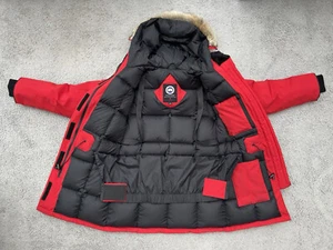 Rarität, Original Canada-Goose Qualität in Damengröße XS (NP 1.750€) - Bild 1 von 15
