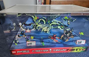 RARO! Vitrina original Lego Ninjago con luces. para el COLECCIONISTA! - Imagen 1 de 8