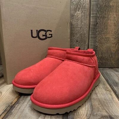 UGG CLASSIC ULTRA MINI BOOT MUJER EE. UU. 6 GAMUZA LANA BOTÍN EUR 37 ~ ROJO Foto 1 de 4