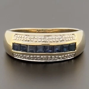 9ct Yellow Gold Sapphire & Diamond Cluster Ring Size I Hallmarked - Picture 1 of 10