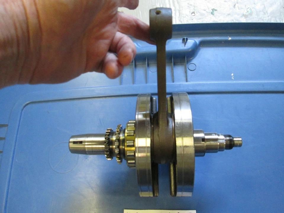  Conjunto cigüeñal Kawasaki 1996-2007 KLR650, 13031-1396 Foto 1 de 4